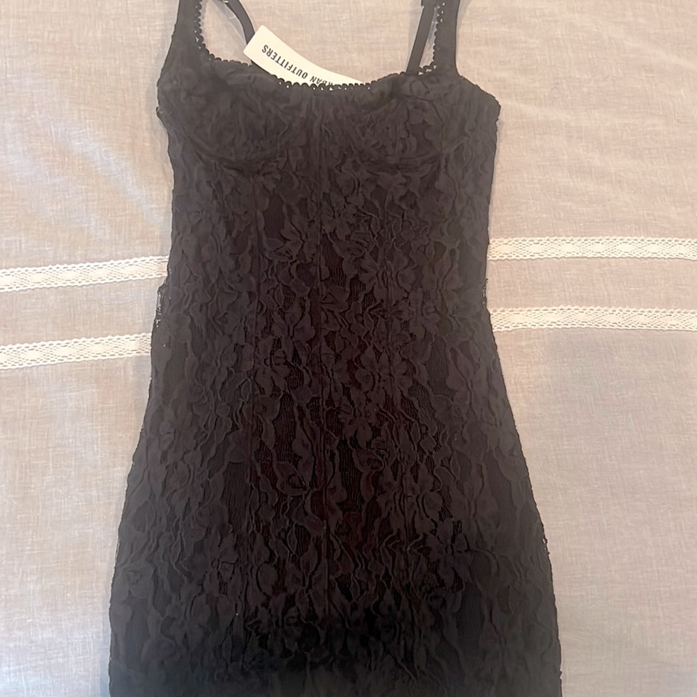 Beautiful lace black short dress